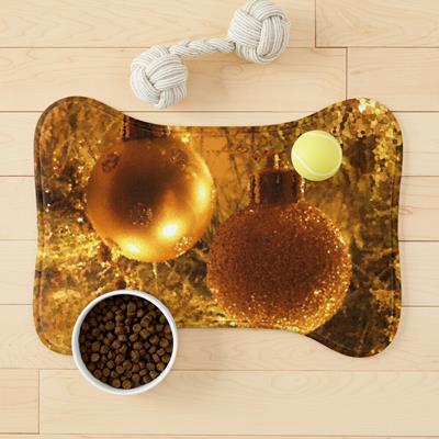 Golden Christmas Bulbs